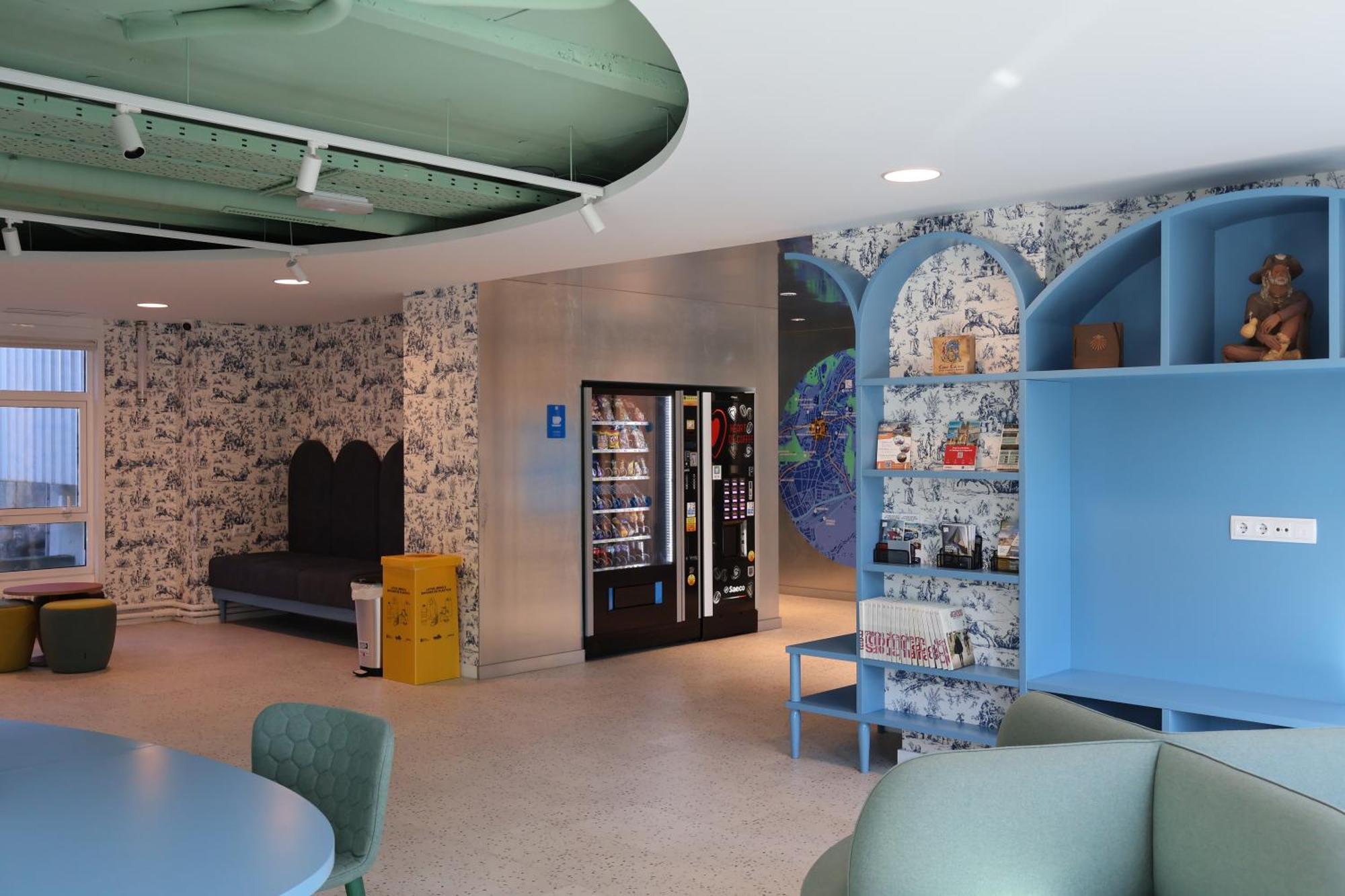 Loop Inn Hostel سانتياغو دي كومبوستيلا المظهر الخارجي الصورة