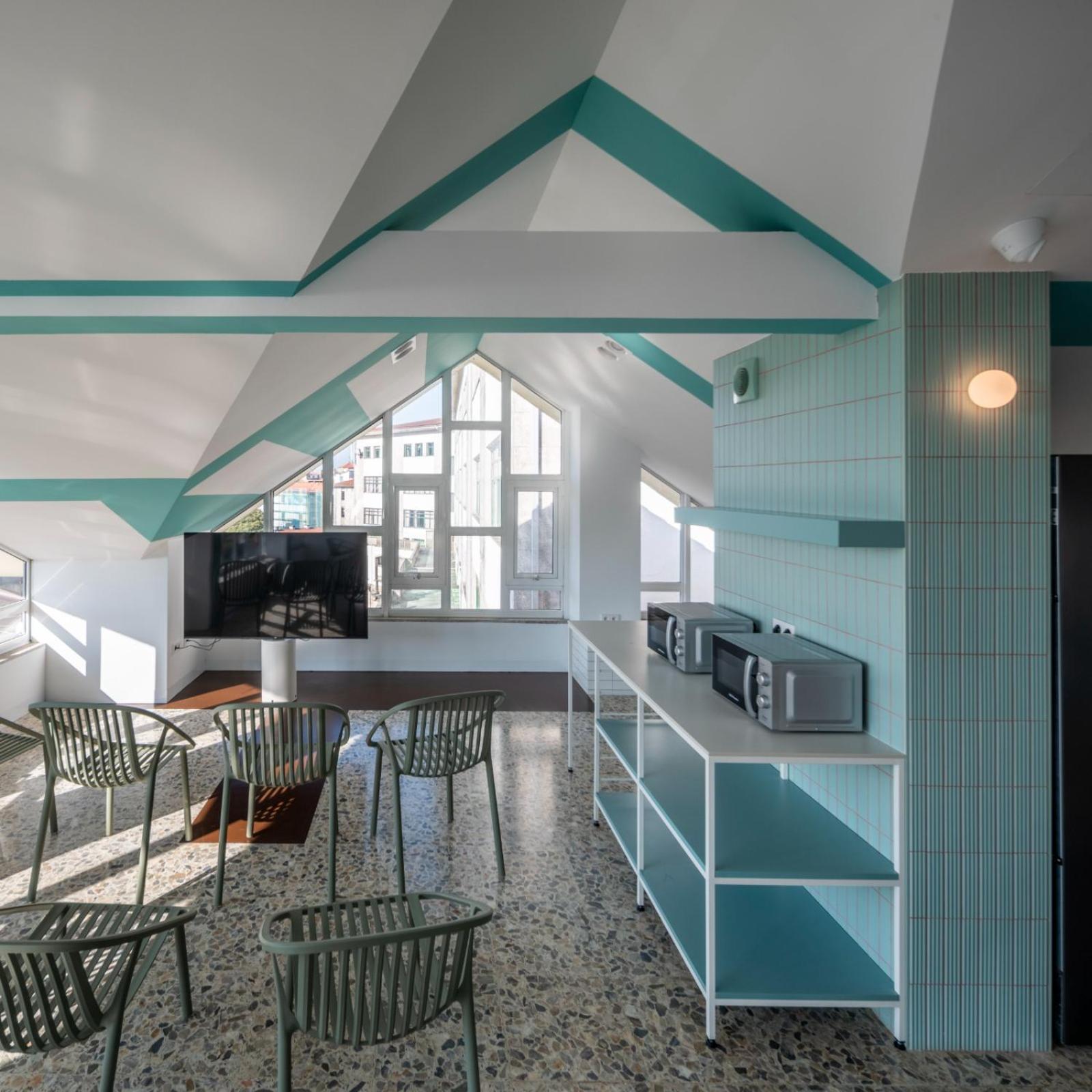 Loop Inn Hostel سانتياغو دي كومبوستيلا المظهر الخارجي الصورة