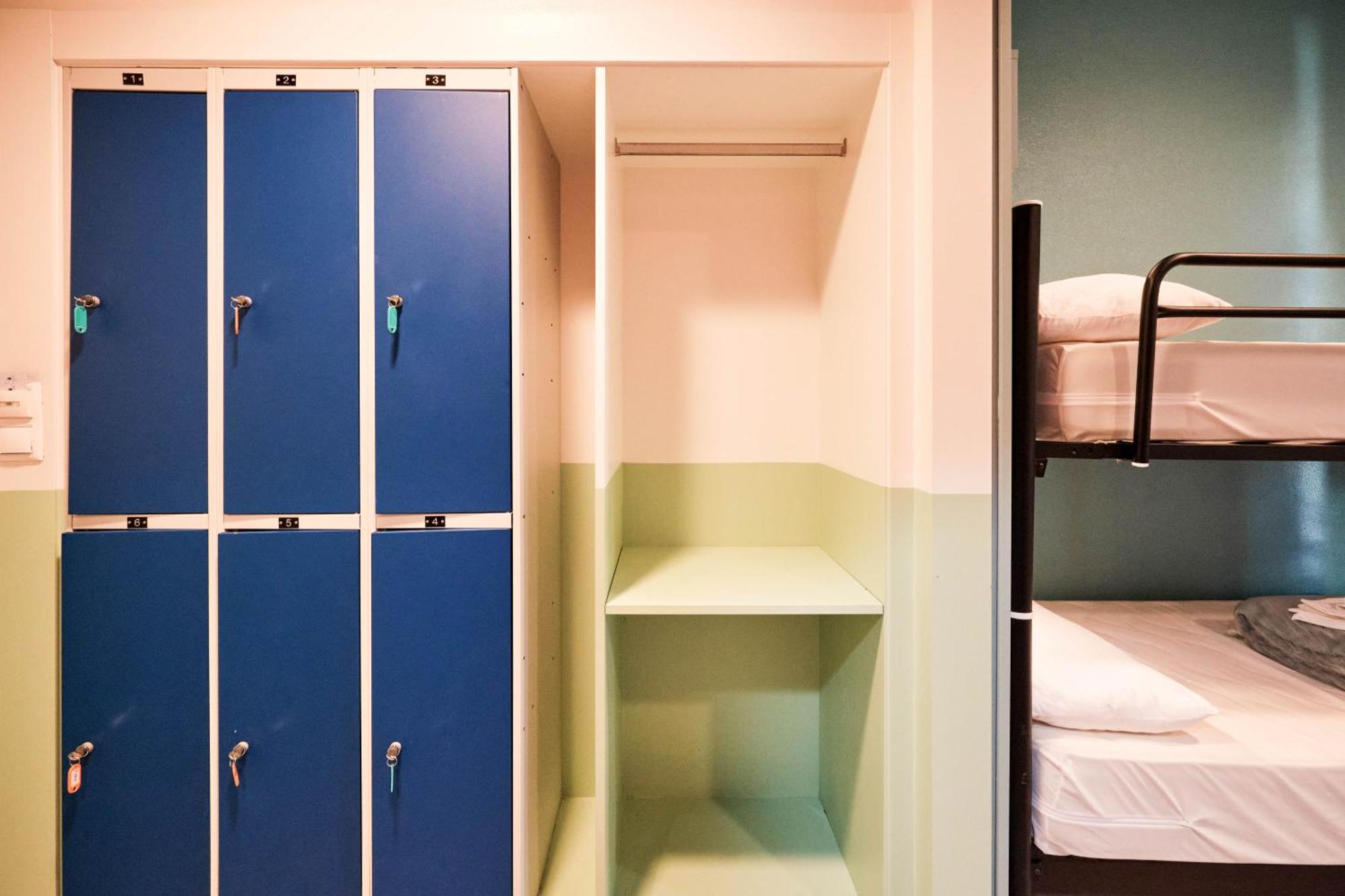 Loop Inn Hostel سانتياغو دي كومبوستيلا المظهر الخارجي الصورة